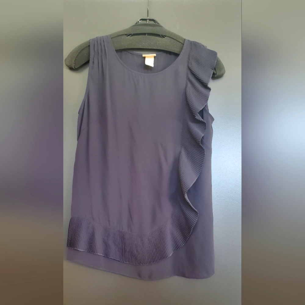 H&M Sleeveless Blouse size 4